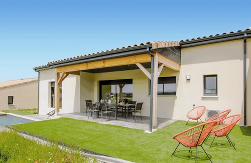Puy-Saint-Martin House | Lovely home in Puy St Martin