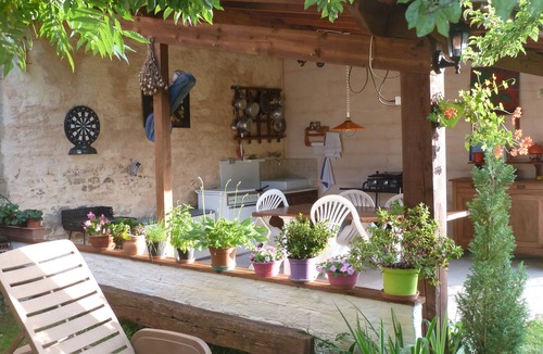 Chaumousey Apartment | Lovely studio-loft in old farmhouse Sleeps 4.