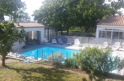 Allan House | LUXURIOUS PROVENCALE HOUSE ALL COMFORT (heated pool, jacuzzi, hammam.)
