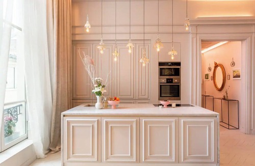 Quartier de la Porte-Saint-Denis Apartment | Luxury Designer 215 sq.m Central Paris Apartment