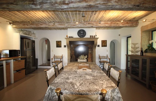 Taillades House | Luxury estate in Provence 14 people in a quiet area