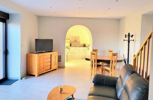 Hermitage-Tournonais-Herbasse-Pays de Saint-Felicien House | Luxury house, magnesium salt pool, sauna, gym. Sleeps 5