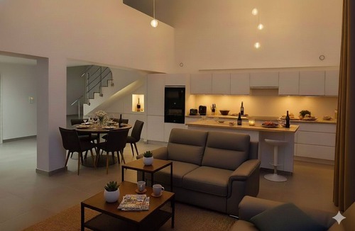 Antony Villa | Luxury Villa Near Paris 6 Private Suites Cinema Room Fireplace Sleeps 10+