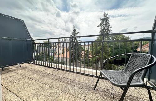 Devant-les-Ponts Apartment | M Lorry Pop Art 3 chambres avec balcons proche Metz