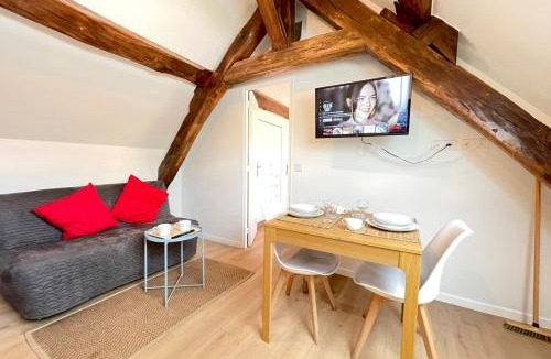 Quartier Centre Ville Apartment | M12 - Le vieux MassyRER600mOrly20 minNetflixNeuf