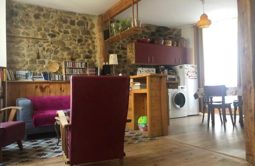 Lamastre Apartment | Mademoiselle Canonge