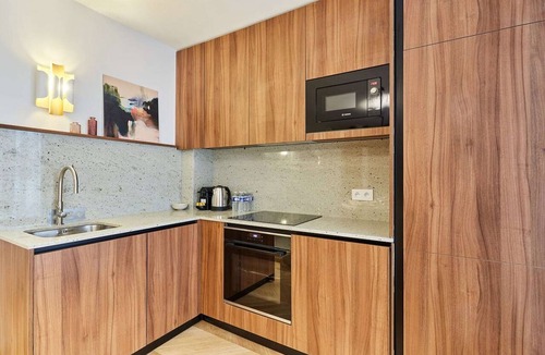 Quartier de la Porte-Saint-Denis Apartment | Magnificent apartment with AC - Center of Paris