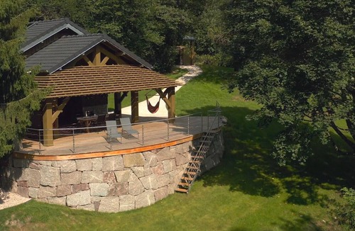 Saint-Nabord Ski Chalet | Magnificent chalet on a green island. 2 ponds, private sauna and jacuzzi