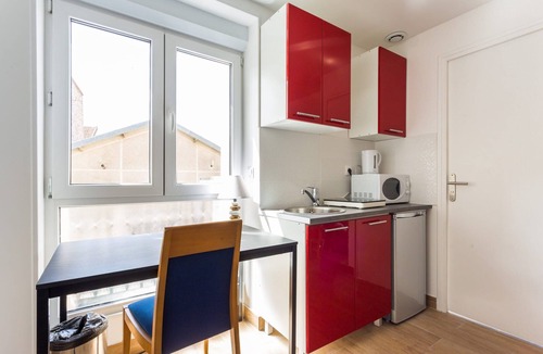 Malakoff Apartment | Magnificent Studio - 2P - Next to Paris