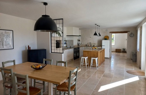 La Begude-de-Mazenc House | Magnifique mas Avec Piscine en Campagne Drome Provencale