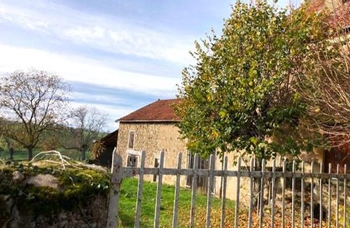 Saint-Christophe-en-Brionnais House | Maison de campagne avec piscine en Brionnais
