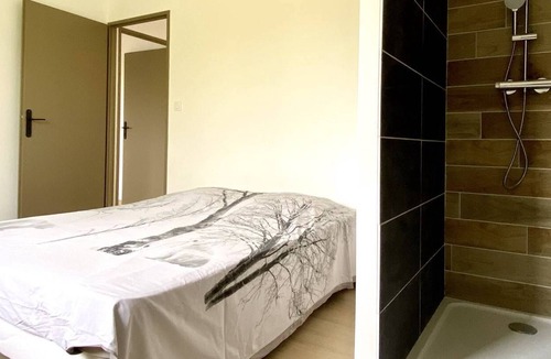Rigarda House | Maion 4 Faces Avec Jardin, Terrasse ET Jaccuzi AU Calme