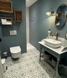 Saint-Symphorien-de-Marmagne Apartment | Maison Belle Vie