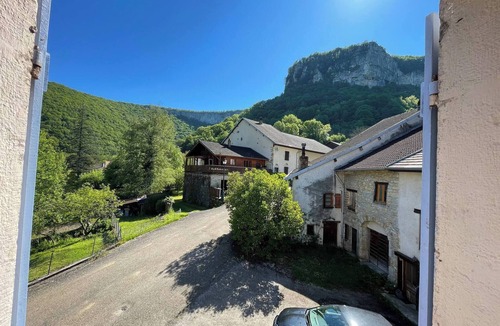 Les Planches-pres-Arbois House | Maison Avec Terrasse