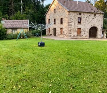 Fougerolles House | Maison à Fougerolles-Saint-Valbert avec jardin
