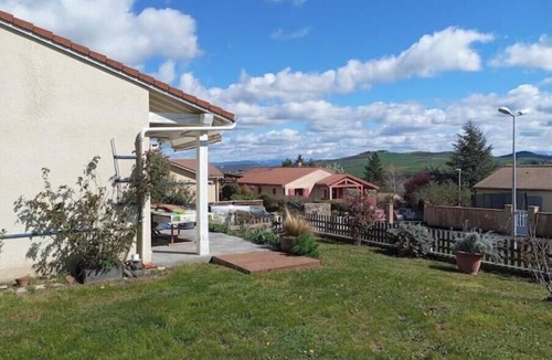 Billom House | Maison 6 Personnes Billom