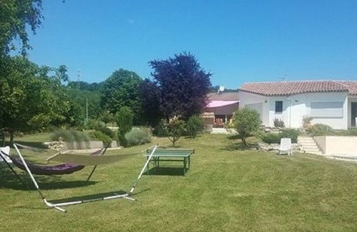 Chateauneuf-de-Galaure House | Maison Avec Piscine et Grand Espace/Idéal Repos et Séjour Familiale