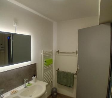 Cour-Saint-Maurice House | Maison au cœur du village