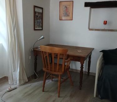 Grignan House | Maison au pied du château, terrasse
