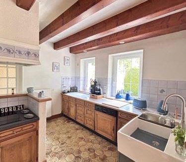Izier House | Maison aux portes de Dijon à la campagne