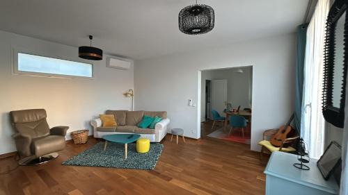 Arcueil Villa | Maison avec jardin aux portes de Paris RER B direct 7 personnes