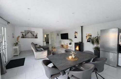 Golbey House | Maison avec piscine