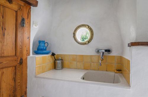 Mollans-sur-Ouveze House | Maison Bleue 26170