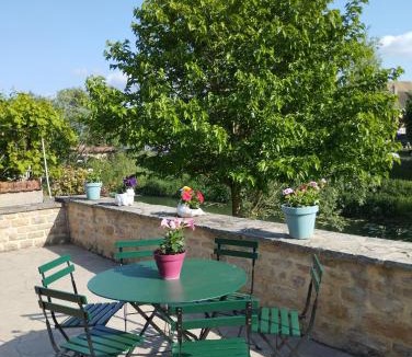 Verdun-sur-le-Doubs House | Maison Chez Marinette