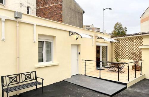 Bagneux House | Maison climatisée & parking privé à 20 minutes de Paris