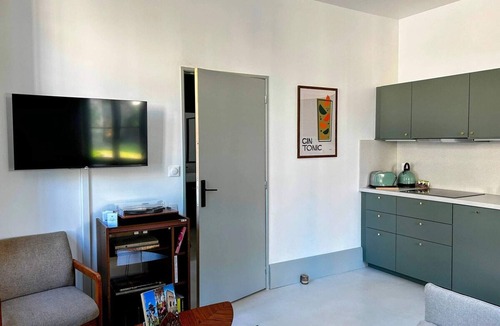 Autun Apartment | Maison Constant - The Redwood