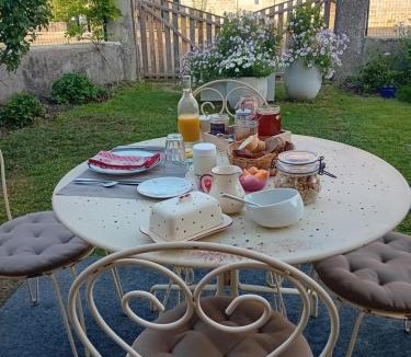Anteuil Bed & Breakfast | Maison d hôtes L école
