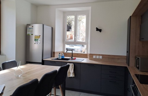 La Beaume House | Maison de Campagne Entièrement Rénovée