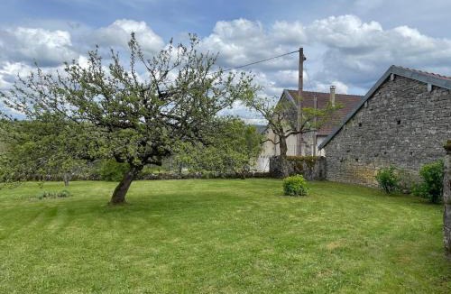 Onoz House | Maison de campagne Lac de Vouglans