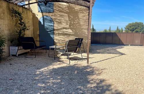Seguret Villa | Maison de Charme à Séguret Avec Piscine Privée