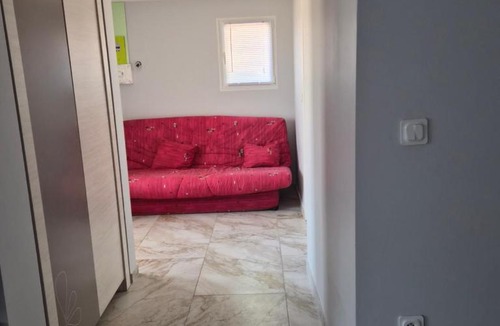 Chalon-sur-Saone House | Maison de Luxe 1