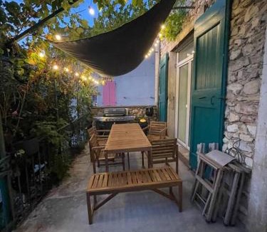Menglon House | Maison de vacances dans le Diois au pied du Vercors avec 2 chambres pour 6 personnes climatisée