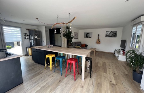 Epinal House | Maison de Vacances , Terrasse, Piscine, Jardin à 2 min de la Ville