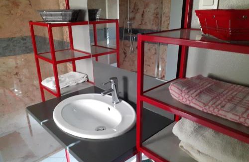 Louchy-Montfand House | Maison de vendanges rénovée avec WIFI et animaux admis - FR-1-489-178