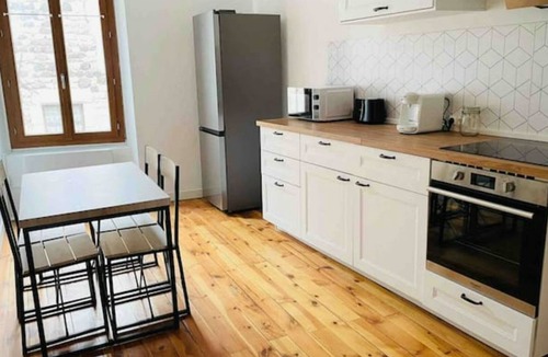 Pradelles House | Maison de Village 15 Personnes