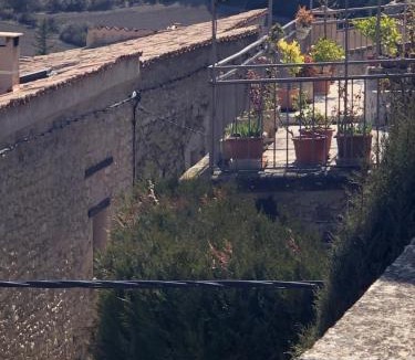 Aurel House | MAISON DE VILLAGE AUREL