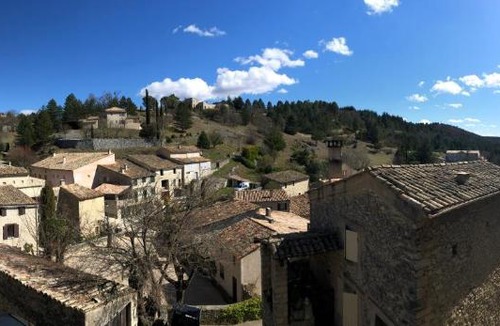 Aurel House | MAISON DE VILLAGE AUREL