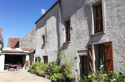 Precy-le-Sec House | Maison de Village Agréable à Vivre