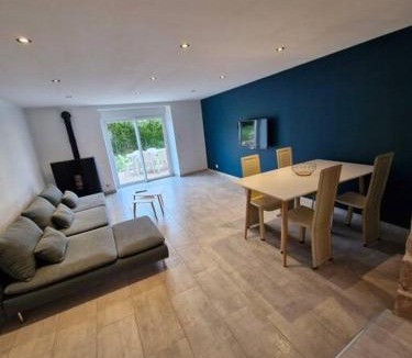 Pontcey House | Maison de village