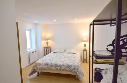 Diou Apartment | Maison de ville entière