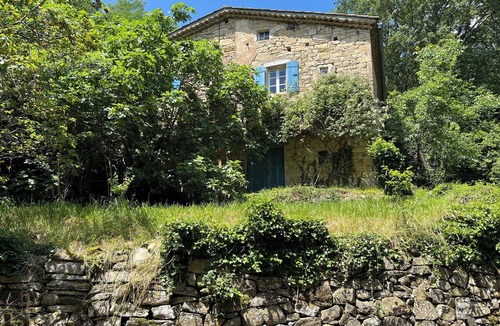 Vesseaux House | Maison des Marcassins at the edge of the woods