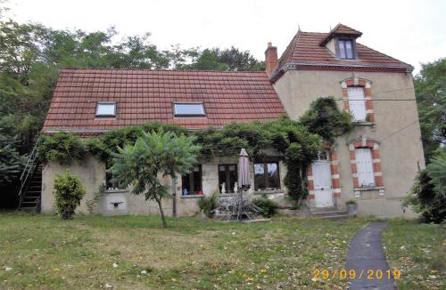 Saint-Vallier Bed & Breakfast | Maison du Moulin Galuzot