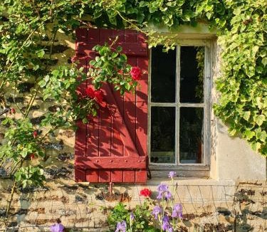 Diges House | Maison en Bourgogne avec grand jardin