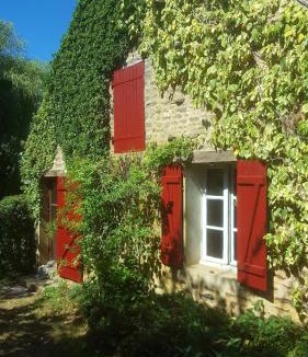 Diges House | Maison en Bourgogne avec grand jardin