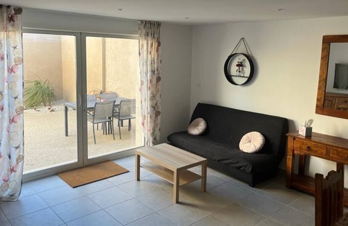 Donzere House | Maison en Campagne
