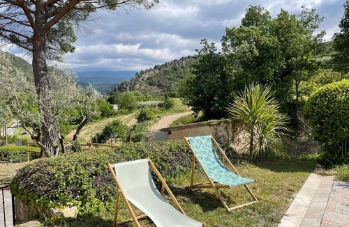 Benivay-Ollon House | Maison en Pierres Avec vue sur le Ventoux et Piscine Privée
